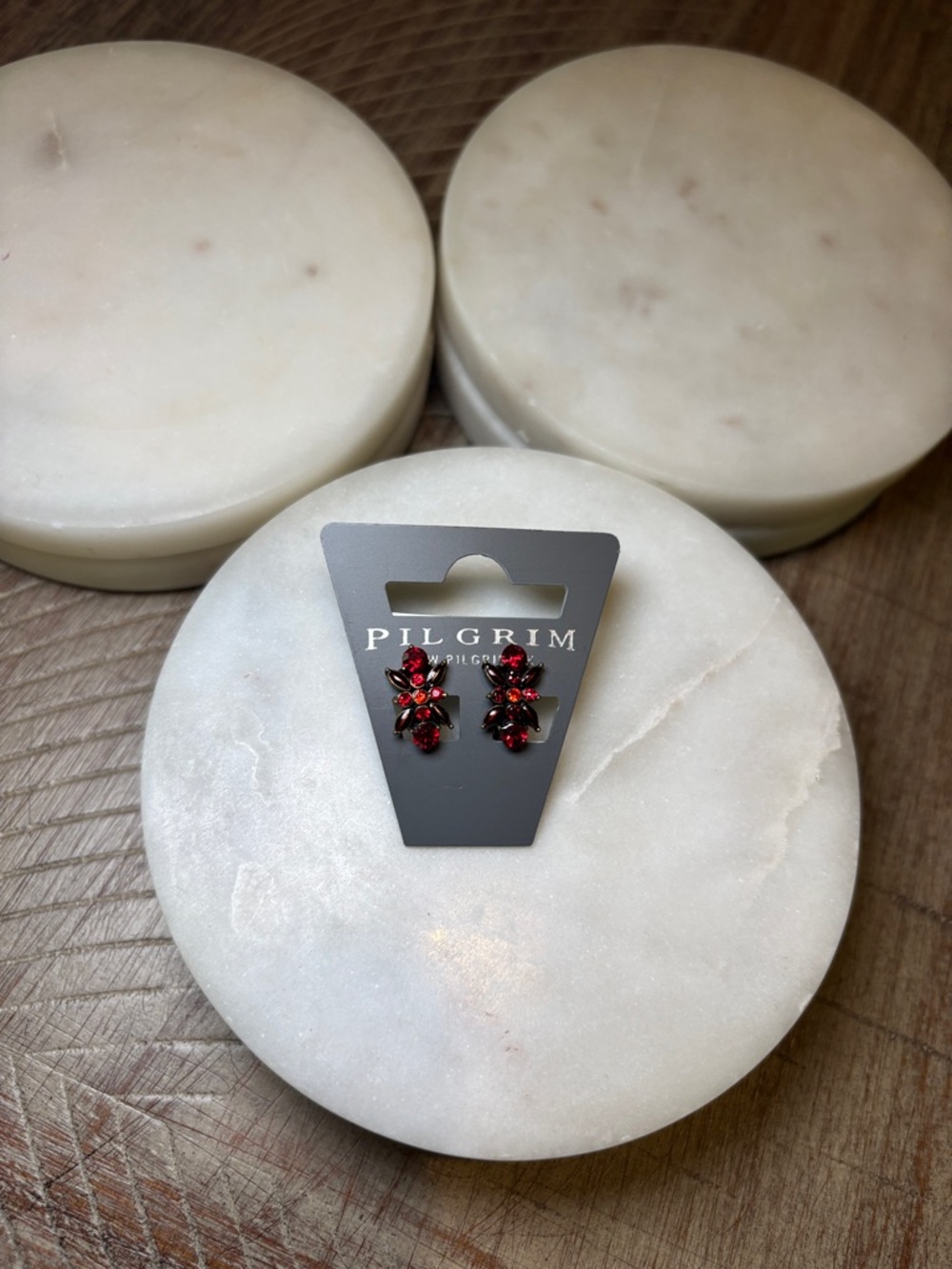 185 Pilgrim Burgundy Crystal Floral Cluster Stud Earrings